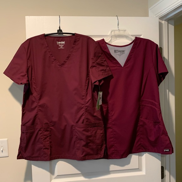 Landau Tops - MISSES SCRUB TOPS SET OF 2 SIZE L WINE NWT!